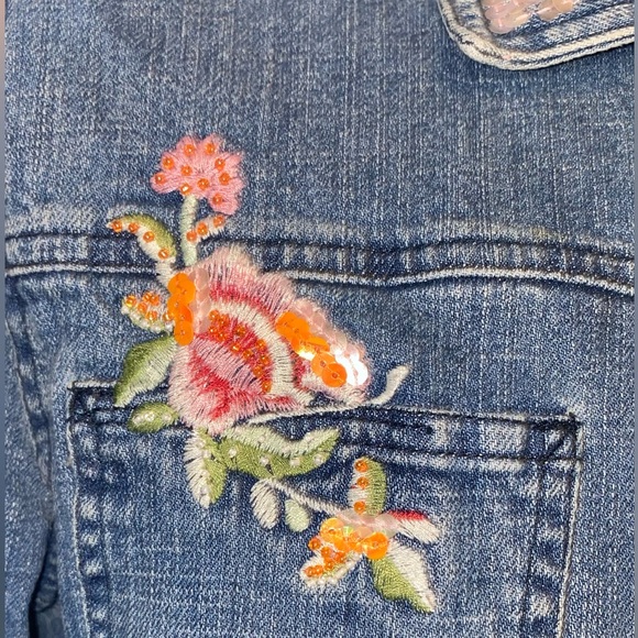 Kickit Large flower embroidered jean jacket women’s - Picture 3 of 10